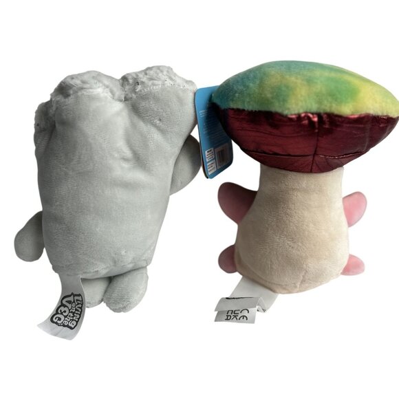 Living On The Veg Plush Set Of 2 - White Stevie and Grumpy Mushroom NWT - Picture 4 of 4